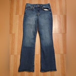 GAP Women's Flare Blue Jeans, 12/31 R Or Large.